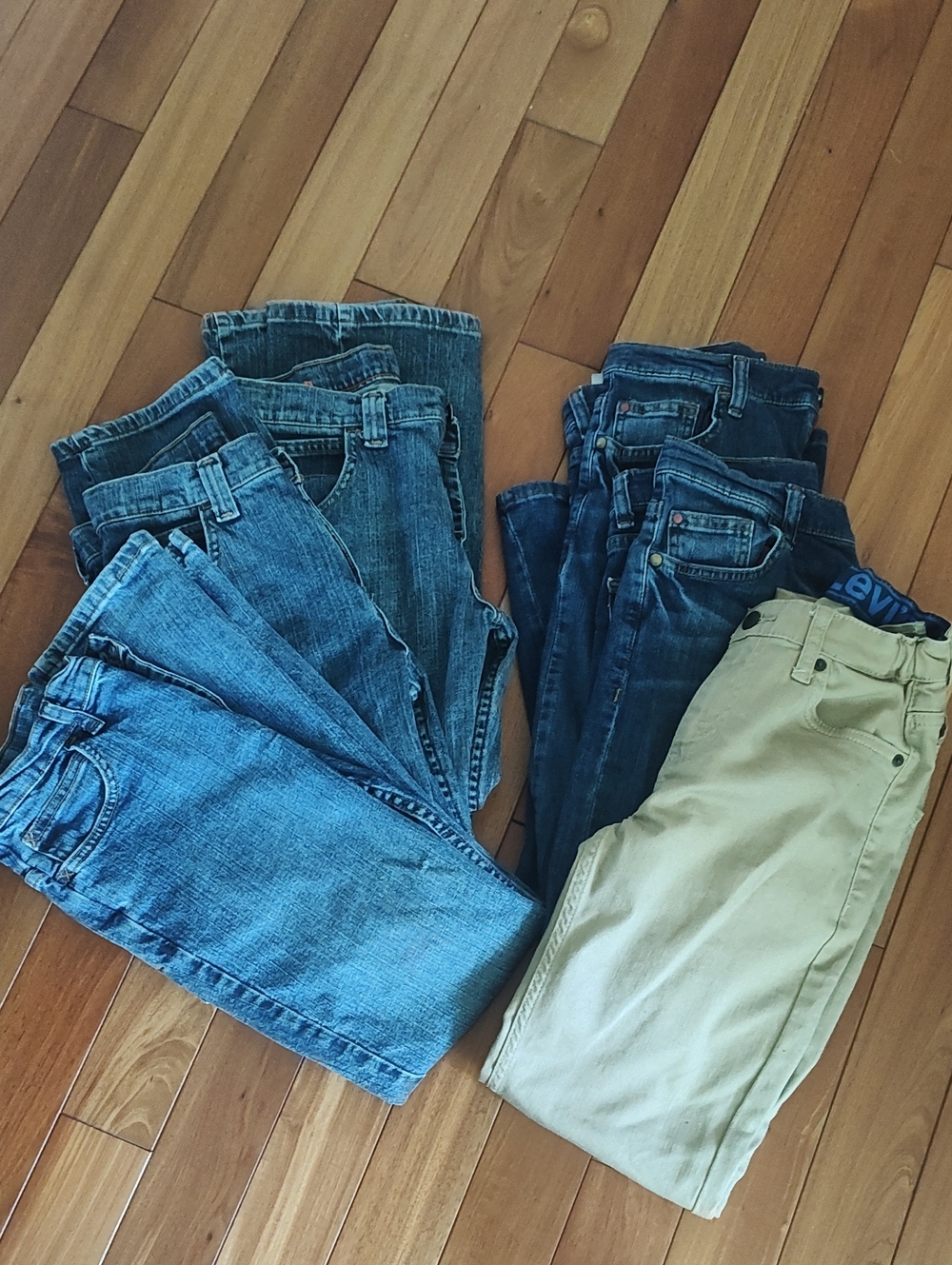 Lot of six (6) Pairs Of Jeans Size 12-14